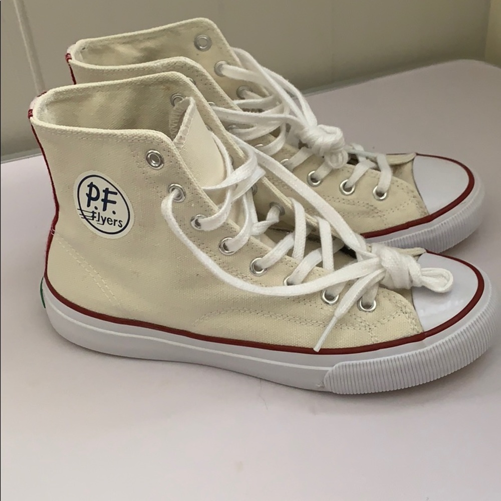 High top PF Flyers